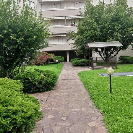 Διαμέρισμα B&B Casa Nel Verde Busto Garolfo